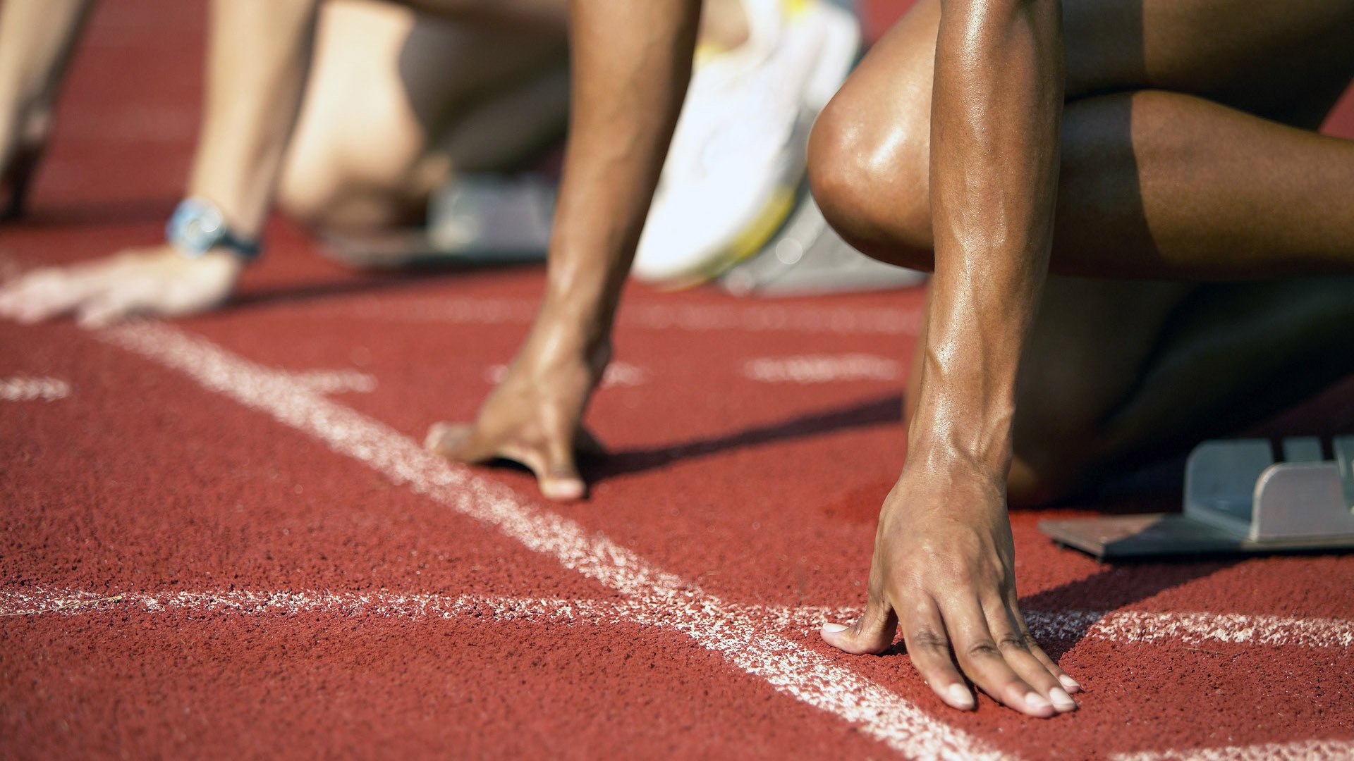 _运动员营养指导：科学饮食助力赛场发挥_，运动员膳食营养的常见问题